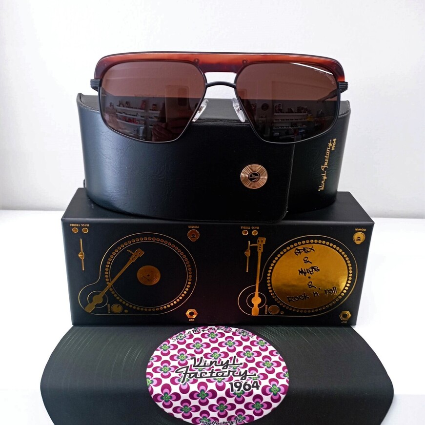 VINYL FACTORY SIMMONS